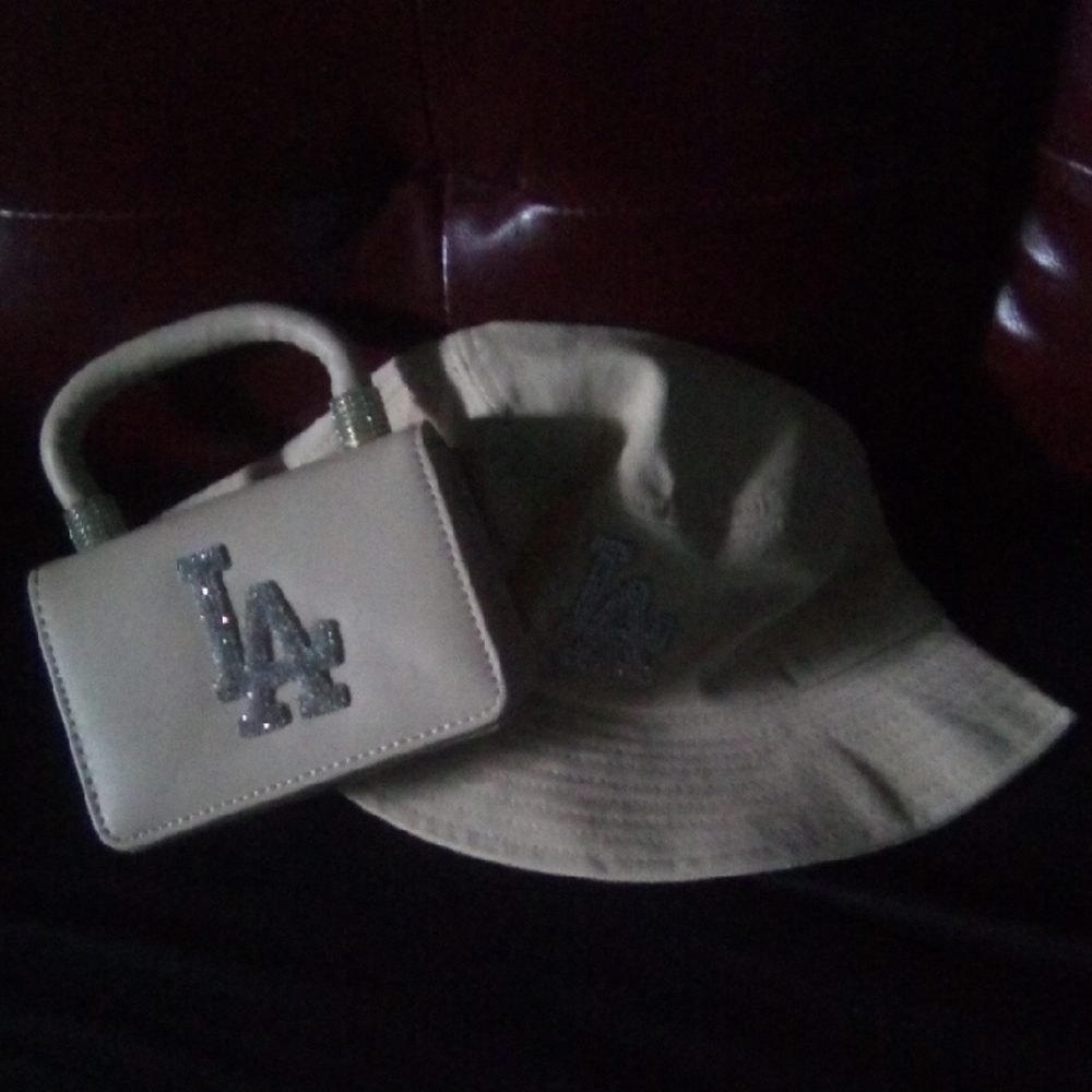 Beige LA Hat and Purse Set